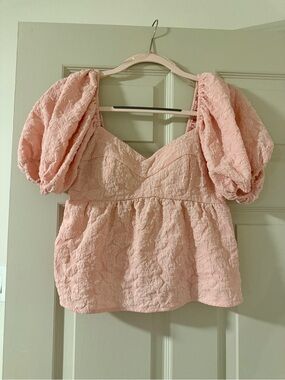 Puff-Sleeve Textured Peplum Blouse - Pink